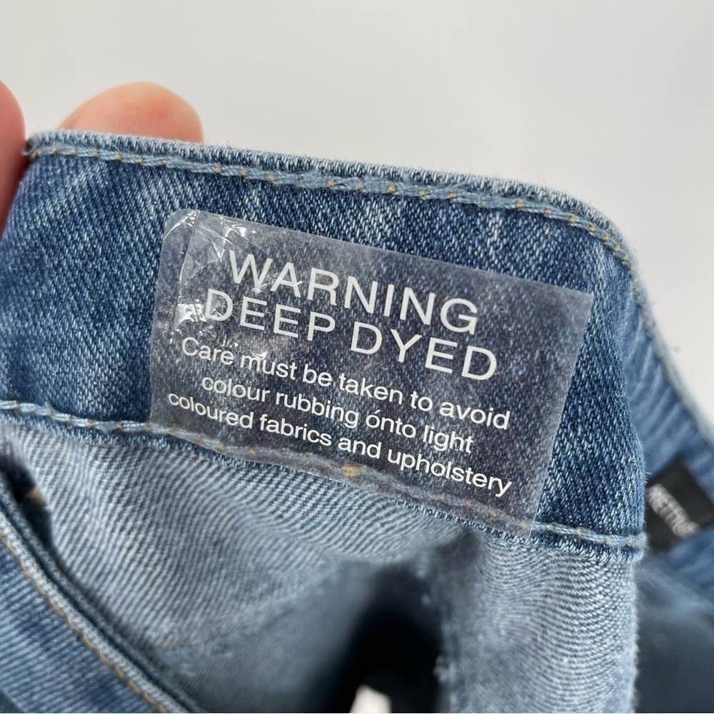 NEW! Pretty Little Thing Bum Rip Jeans - Picture 14 of 15